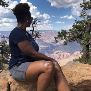 Meet your Posher, Jána